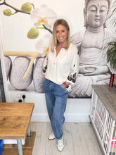 Load image into Gallery viewer, Fantasy
