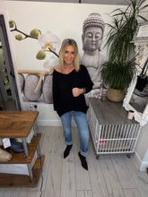 Load image into Gallery viewer, Fluffy
