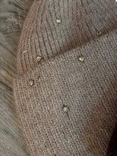 Load image into Gallery viewer, Tinsel
