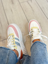 Load image into Gallery viewer, Malibu
