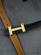 Load image into Gallery viewer, Hermit
