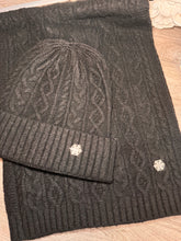 Load image into Gallery viewer, Snowflake
