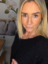 Load image into Gallery viewer, Fluffy
