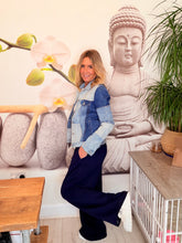 Load image into Gallery viewer, Petal
