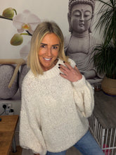 Load image into Gallery viewer, Patty
